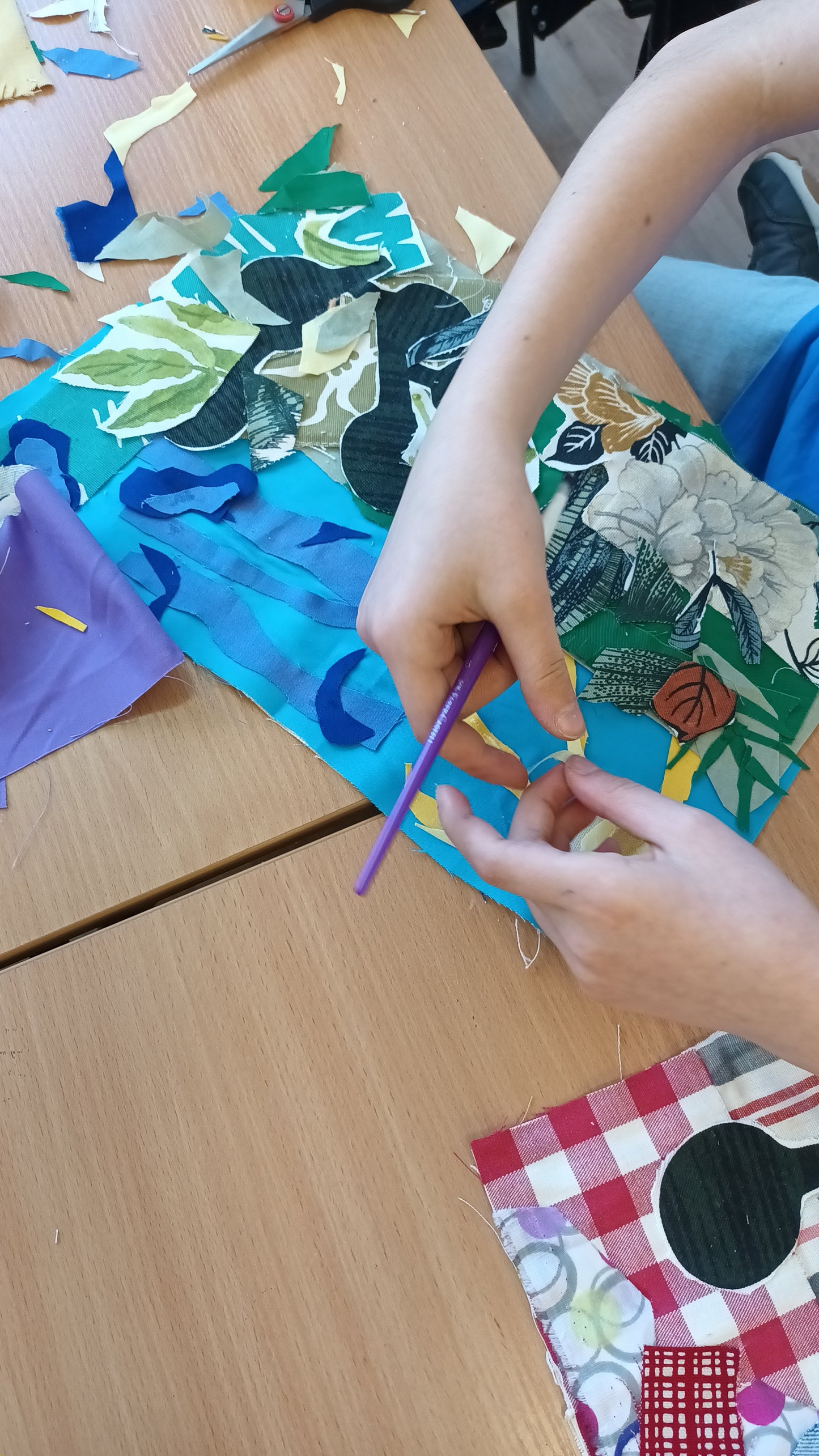 WORKSHOP - COLAJ TEXTIL