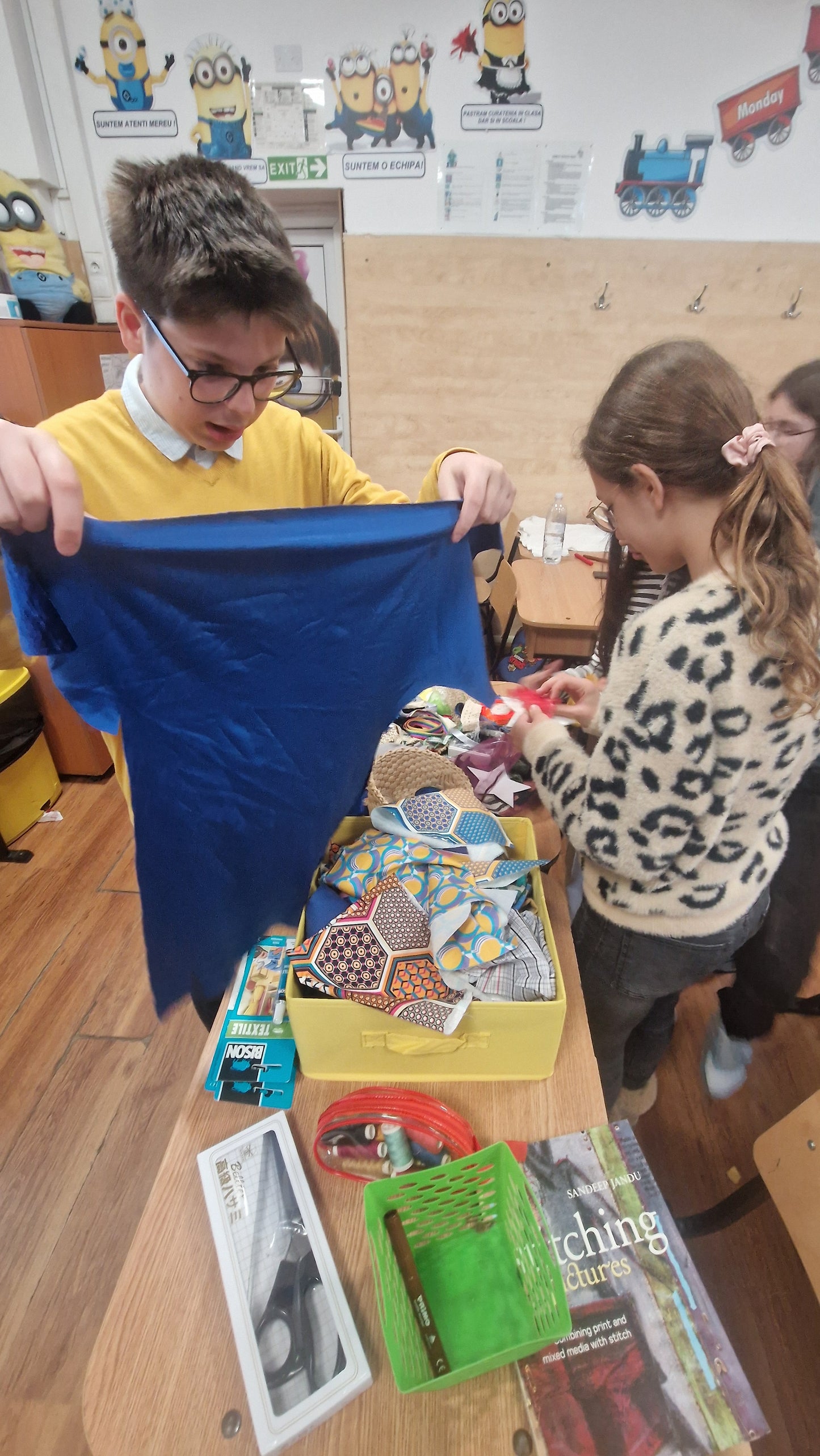 WORKSHOP - REPARA-TI HAINELE