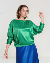 Load image into Gallery viewer, Bluza tafta - Apple Green
