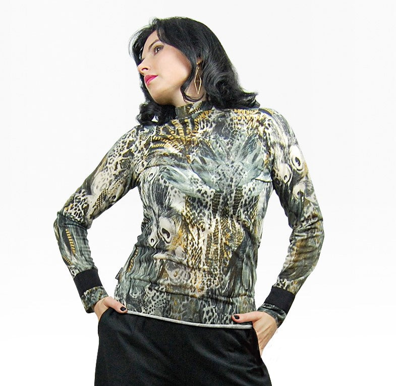 Turtleneck animal print